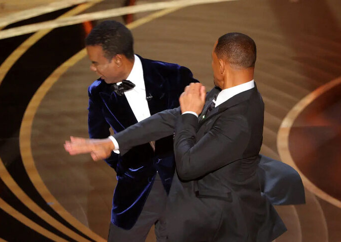 Phim đầu tiên bị dừng sản xuất vì bê bối của Will Smith trong lễ trao giải Oscar 2022