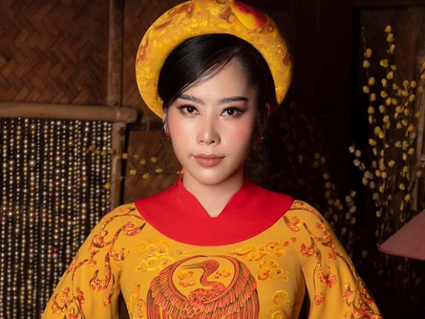 Nam Em gây tranh cãi với dáng ngồi khó chấp nhận tại Miss World Vietnam 2022