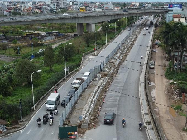 Công trường thi công 'bết bát' ở dự án giao thông cấp bách Hà Nội