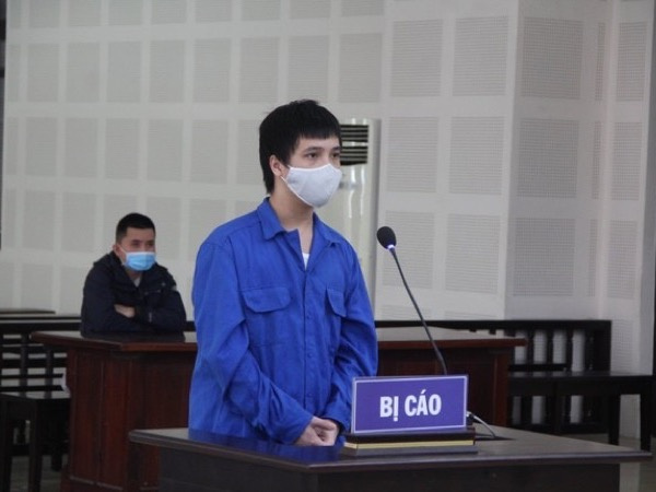 Đối tượng giết người vượt ngục qua ô thông gió