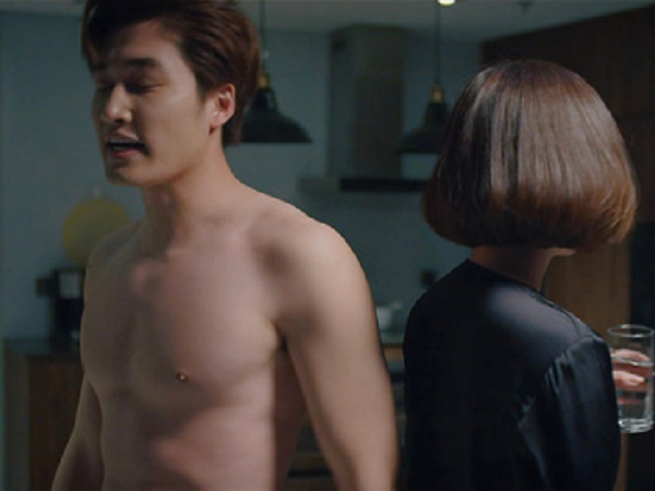 Thương ngày nắng về phần 2 tập 1: Duy say xỉn lột đồ trước mặt Trang, Vân Vân lại bắt quả tang chị gái dẫn trai trẻ về nhà qua đêm
