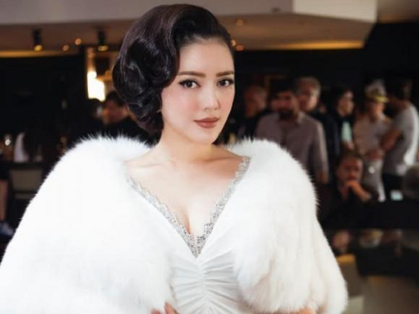 Lý Nhã Kỳ chính thức trở lại LHP Cannes 2022 sau 3 năm vắng bóng