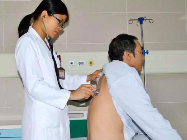 Đau ở vị trí này, nam sinh 20 tuổi đi khám phát hiện ung thư giai đoạn cuối