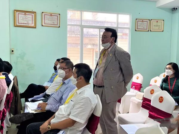 Tân Hoàng Minh vay nghìn tỷ: Cầm cố từ xe trộn bê tông, máy xúc đến dự án bất động sản