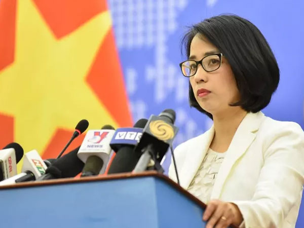 Việt Nam yêu cầu Trung Quốc chấm dứt quân sự hóa các đảo ở Trường Sa