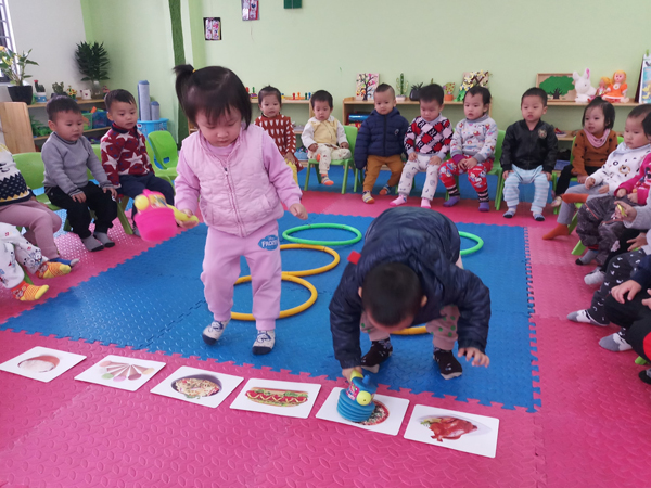 Trẻ mầm non ở Hà Nội trở lại trường từ 13/4