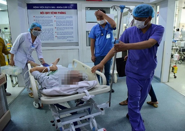 Xót xa nam sinh trường đại học lớn tại Hà Nội qua đời chỉ sau vài tuần thấy chán ăn, đau ở hạ sườn