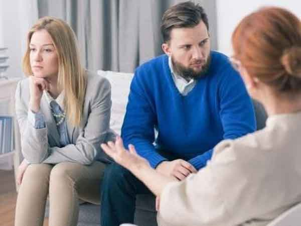Ông bố dành hết tiền mua nhà nhưng không cho con trai đứng tên: 'Không ai dùng nhà để đảm bảo an toàn cho con dâu!'