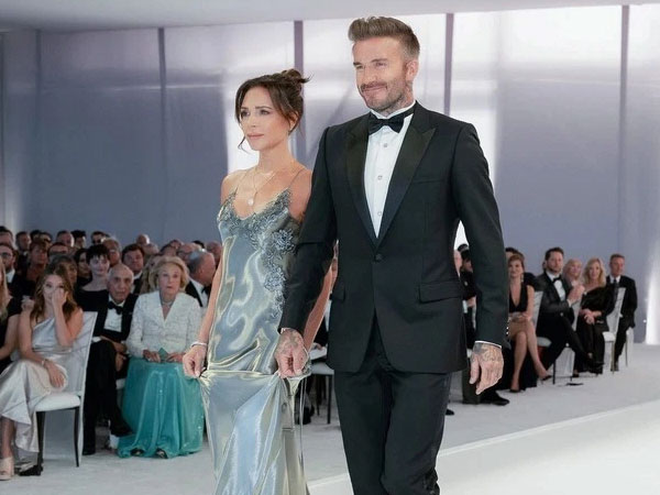 Diện mạo sang trọng của vợ chồng David Beckham trong đám cưới con trai