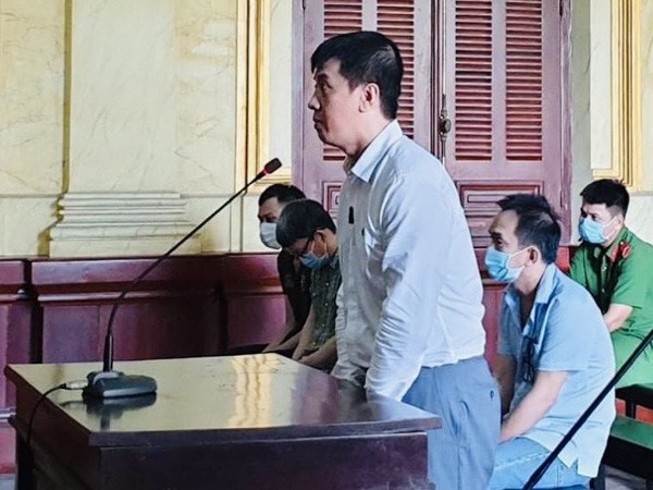 Lời khai bất ngờ của cựu phó trưởng công an phường tổ chức đánh bạc