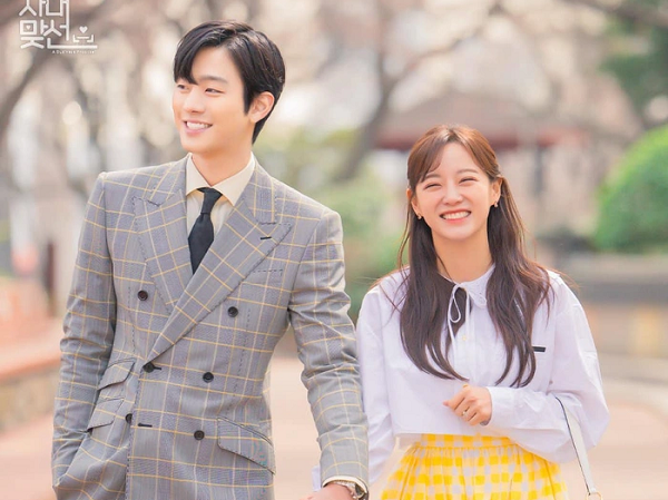 Hẹn Hò Chốn Công Sở sẽ phát sóng thêm 4 tập: Ahn Hyo Seop và Kim Se Jeong làm đám cưới