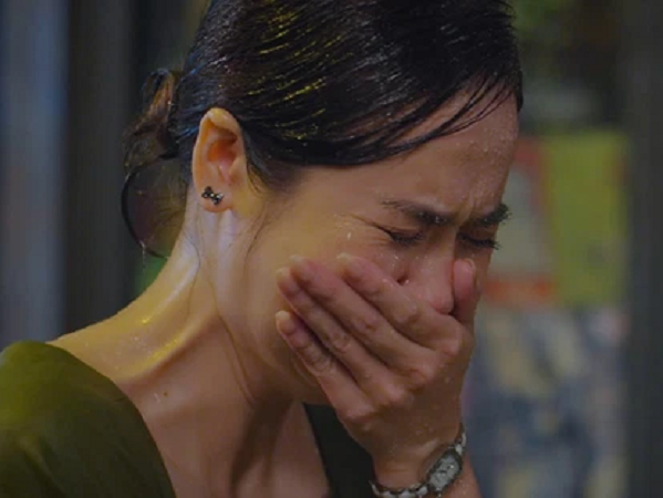 Thương ngày nắng về: Ekip úp mở cái kết bi thảm, Trang đọc nhật ký của mẹ, tha thứ khi bà Nhung đã qua đời