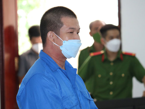 Nữ giám đốc suýt tự tử vì bị nguyên trụ trì chùa lừa đảo hơn 11 tỉ đồng