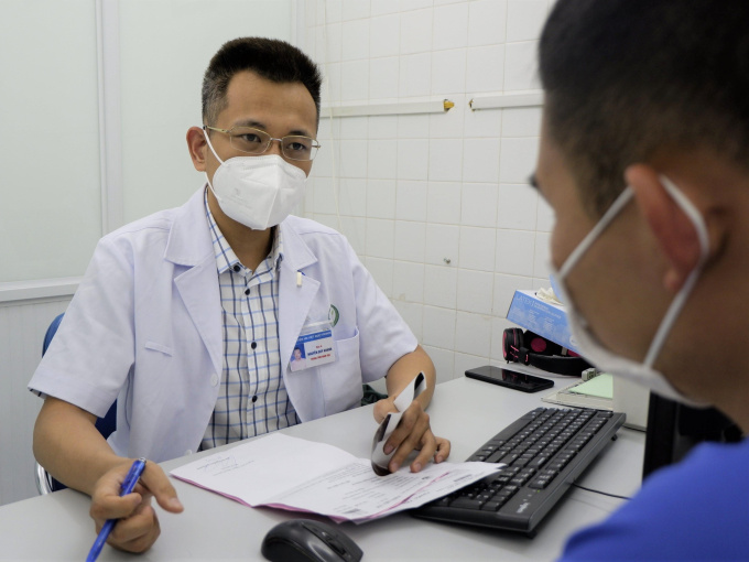 Lỡ ‘tình một đêm’ với cô chủ quán ăn, nam thanh niên 23 tuổi phải đi khám gấp