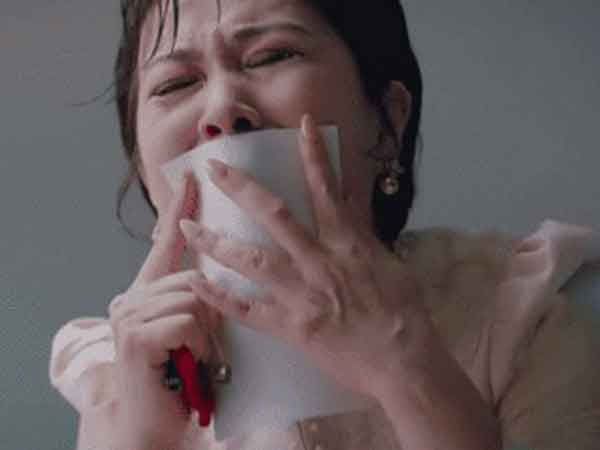 Trước 'Thương ngày nắng về', phim Việt cũng có loạt cảnh nhận lại con gây xúc động nghẹn ngào