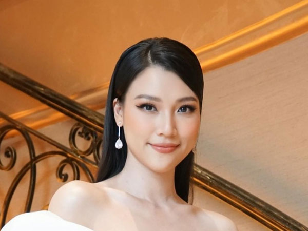 Hoàng Oanh ngọt ngào khóa môi 'một chàng trai', dân mạng rần rần thả tim