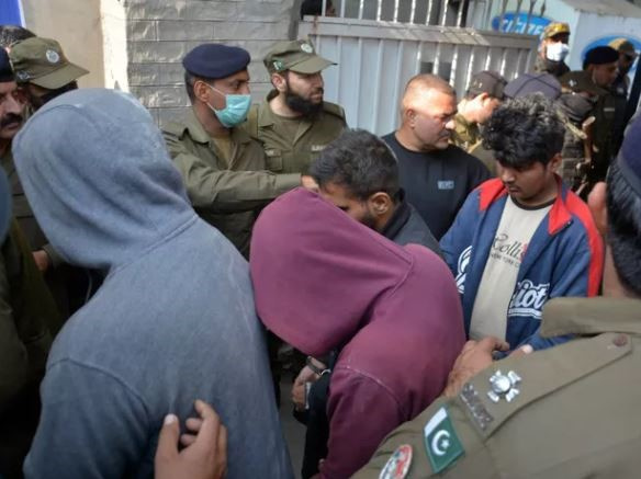 Tử hình 6 người trong vụ án kinh dị ở Pakistan