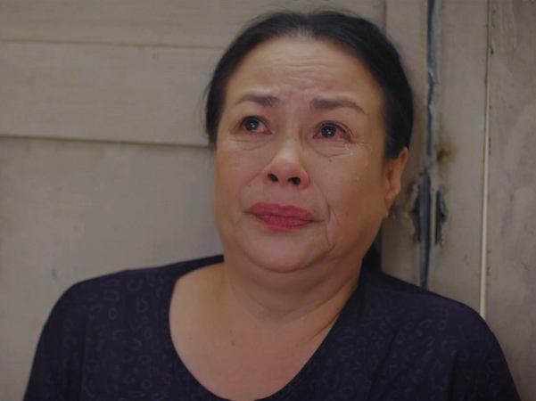 Thương ngày nắng về tập 7: Bà Nga sốc khi mẹ ruột Trang đến xin lại con, sụp đổ hoàn toàn khi nghe Vân Khánh tiết lộ thêm sự thật