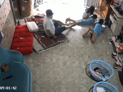 3 đứa trẻ bị người đàn ông 'diễn kịch' thuê nhà để trộm điện thoại