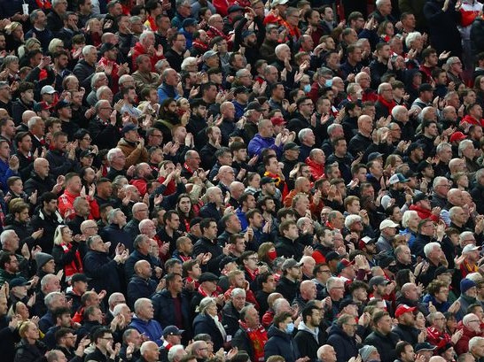 Gia đình Ronaldo gửi lời tri ân sâu sắc đến CĐV Liverpool