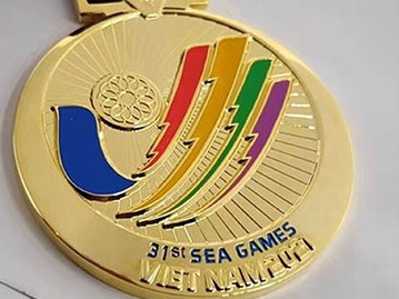Huy chương Vàng SEA Games 2021 được mạ vàng 24k