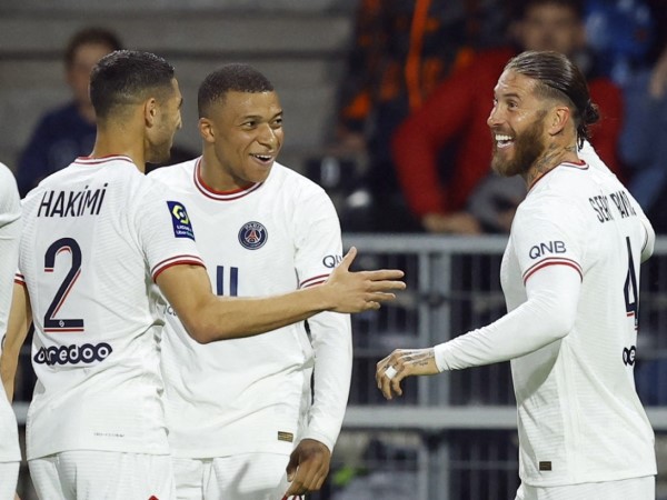 Thắng đậm Angers, PSG vẫn chưa thể vô địch Ligue 1 trong ngày vắng Messi