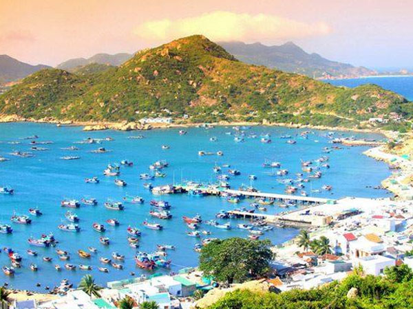 UBND TP Cam Ranh đề nghị các doanh nghiệp chấm dứt hoạt động du lịch tại đảo Bình Ba, Bình Hưng