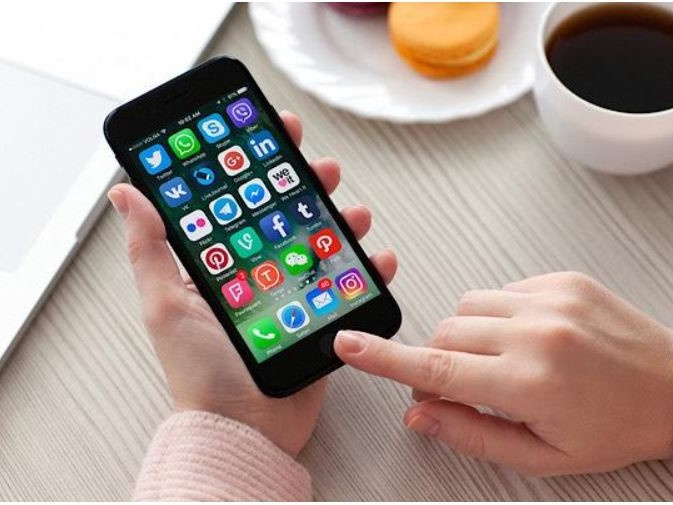 Lợi ích không ngờ khi giảm sử dụng smartphone một giờ mỗi ngày