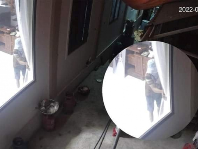 Camera ghi lại cảnh kẻ gian đột nhập, 'cuỗm' 4,5 cây vàng và 900 phong bì tiền mừng đám cưới