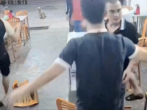 Hé lộ nguyên nhân 3 người đàn ông đánh nữ chủ quán ăn tới mức nhập viện