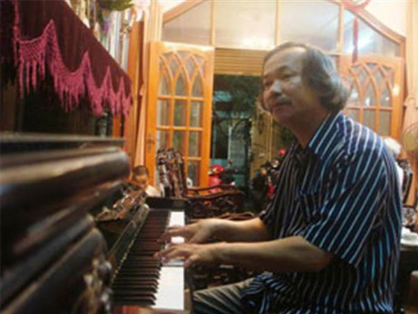 Nhạc sĩ Phan Hồng Sơn qua đời