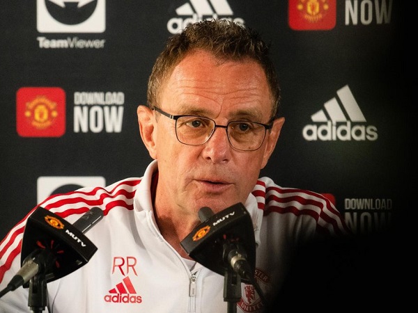 Rangnick: 'MU như bệnh nhân cần mổ tim'