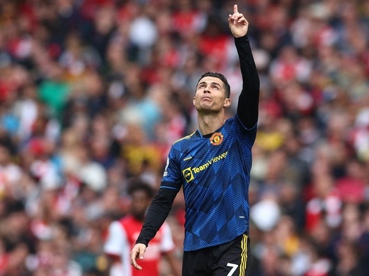 MU thua trận, Ronaldo vẫn lập kỷ lục vô tiền khoáng hậu