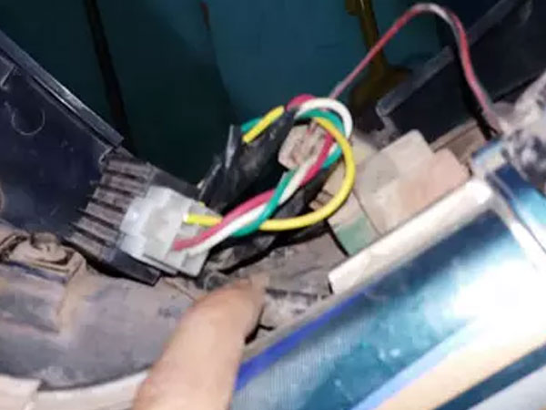 Lỗi chập điện ắc quy xe máy dẫn tới vụ cháy chết 5 người: Nguyên nhân và cách phòng tránh