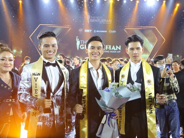 'Hốt 1 rổ sạn' chung kết The Next Gentleman - Quý Ông Hoàn Mỹ: Dài lê thê, âm thanh tệ, hỏi đáp quá nhiều