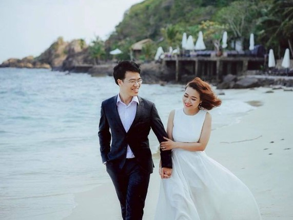 Những điều ít ai biết về hậu phương vững chắc của Lê Quang Liêm, người vừa tạo cơn địa chấn khi đánh bại vua cờ thế giới
