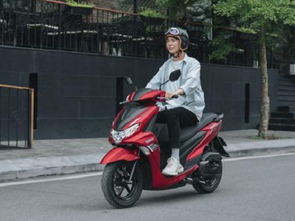 Yamaha FreeGo giá 30 triệu đồng - xe ga có phanh ABS cho phái mạnh