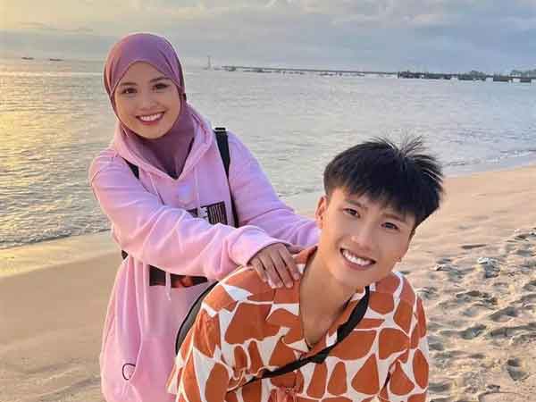 Đạt Villa giải thích tin chia tay bạn gái Indonesia, netizen rối não