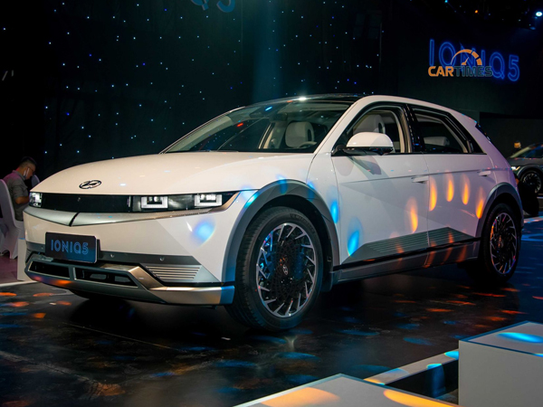 Chi tiết xe điện Hyundai Ioniq5 tại Việt Nam: đối thủ Kia EV6 và loạt xe điện của VinFast
