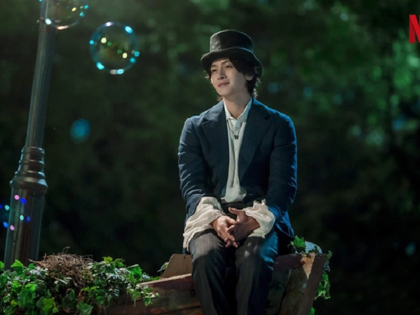 Phim Hàn có tạo hình đỉnh nhất năm sắp lên sóng: Ảo thuật gia Ji Chang Wook giống hệt siêu trộm Kid trong Conan