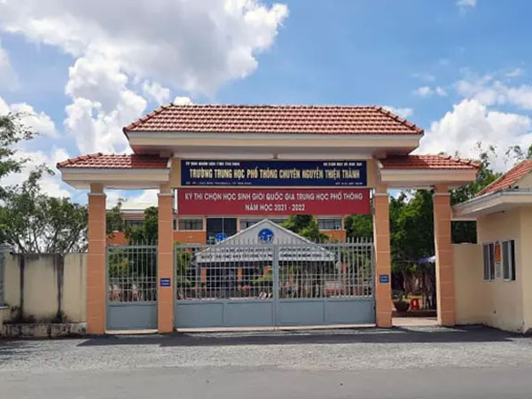 Công an kết luận vụ thầy giáo trường chuyên bị tố xâm hại hàng loạt nam sinh