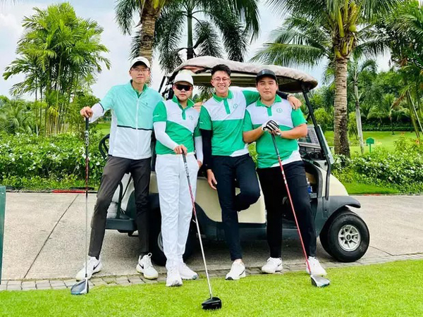 Ngoại hình phát tướng của Phan Thành gần 2 năm lấy vợ