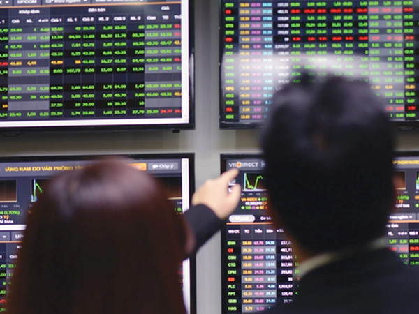 Bất động sản lấy lại sắc xanh, Vn-Index thêm gần 16 điểm trước nghỉ lễ
