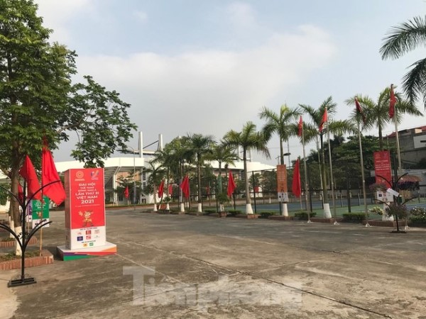 Tổ hợp văn hoá thể thao trăm tỷ ở Đan Phượng giờ ra sao?