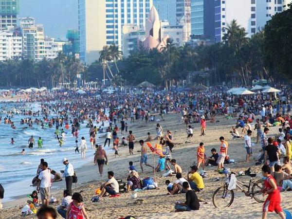 Khánh Hòa, Cà Mau 'hốt bạc' trong những ngày lễ