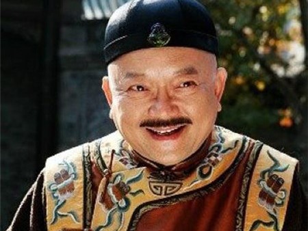 'Bảo bối' nào giúp tham quan Hòa Thân giàu có ăn đứt nhà vua?