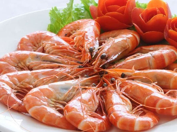 5 thực phẩm không nên ăn với tôm, nhất loại thứ 3 biến thành thạch tín cực kỳ nguy hiểm