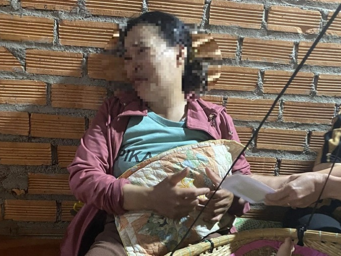 Bố mẹ gục ngã khi 3 con trai đuối nước thương tâm