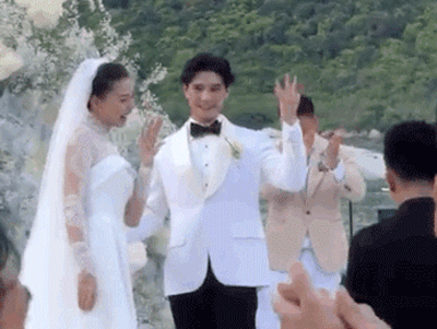 HOT: Ngô Thanh Vân đẹp như công chúa, ngọt ngào khóa môi Huy Trần và 1001 khoảnh khắc đáng nhớ khác trong hôn lễ tại Đà Nẵng