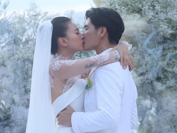 Mạng xã hội bùng nổ với lời tuyên bố của Ngô Thanh Vân trong hôn lễ với ông xã kém 11 tuổi: 'Vân đã sẵn sàng làm vợ và làm mẹ'